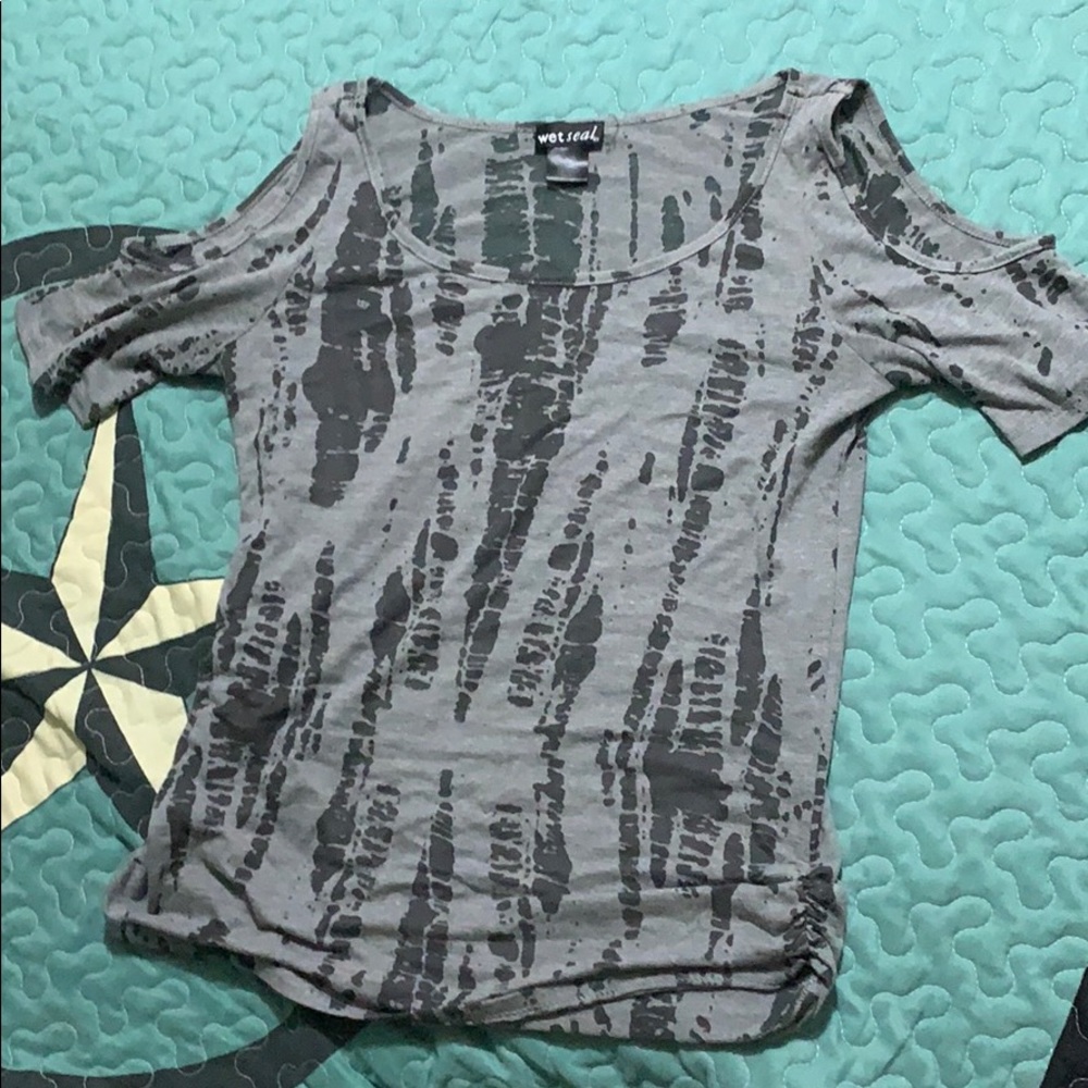 Cute cold shoulder shirt